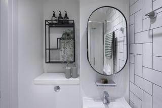 Modern Studios with Kitchen & Ensuite in Central Edinburgh - 5