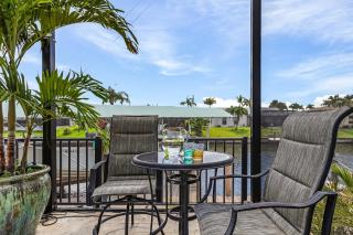 Coastal Elegance and Relaxation Await, Villa Seas the Day - 4