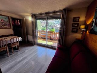 Appartement Centre Village ★★★, Parking, WIFI, Pied des Pistes, Confort 4 pers - FR-1-437-14 - La Clusaz - 1