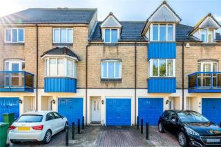 Ocean Village 3 Bed House & Parking - Southampton - 6