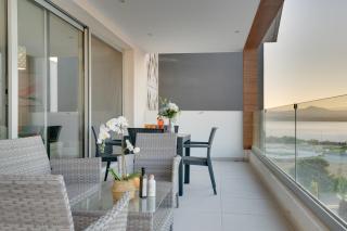 Majestic Sunset Salt Lake Views 300m From Beach - Larnaca - 2