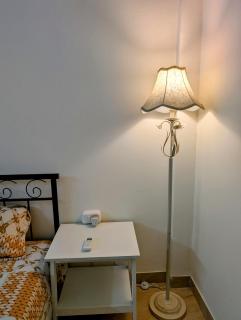Golden Hour Hideaway - Greater Noida - 7