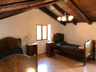 Rustic villa with breathtaking views - Oprtalj - 3