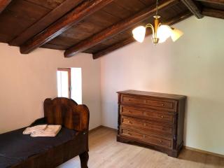 Rustic villa with breathtaking views - Oprtalj - 2