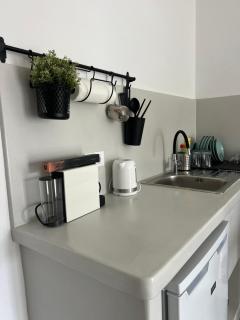 ΟTTO apts - Loutra - 9