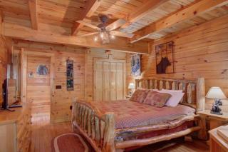 Bear Bottoms home - 3