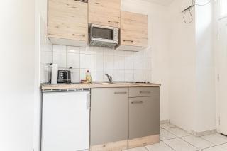 Beautiful 1BR Apt, 10 Min to Westbahnhof - Vienne - 5