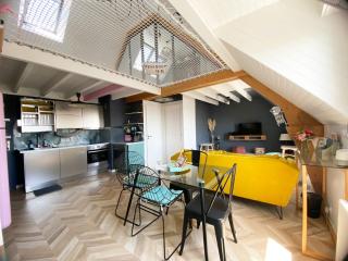 CATAMARAN - Duplex Atypique avec Parking - Vannes - 0