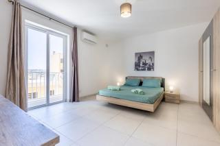 Central 3BR With Terrace - Sleep 6 by QuickTrips - St Paul's Bay - 5