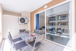 Central 3BR With Terrace - Sleep 6 by QuickTrips - 6