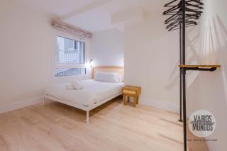 Malasaña auténtica para 8, ven a San Bernardo 20 E3 - 5