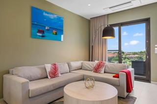 Wariruri 313 - Rooi Santo 31 - Palm-Eagle Beach - 2