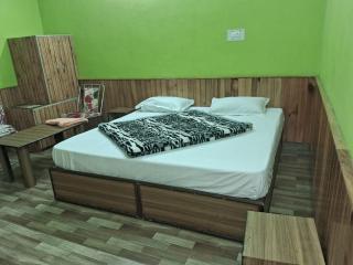 Ambika Guest House - 3