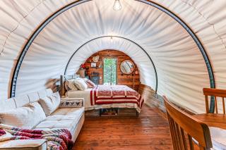 Covered Wagon Vacation Rental in Broken Bow! - 5