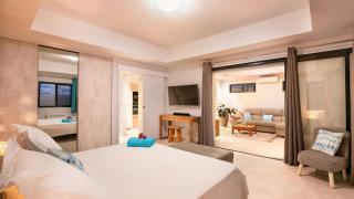 Lorient Beach Retreat with Tropical Garden - Quartier de Lorient - 4