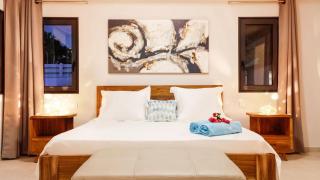 Lorient Beach Retreat with Tropical Garden - Quartier de Lorient - 5