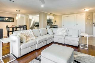 1 Mi to Millyard District Unit with Furnished Porch - 0