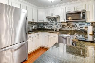1 Mi to Millyard District Unit with Furnished Porch - 3