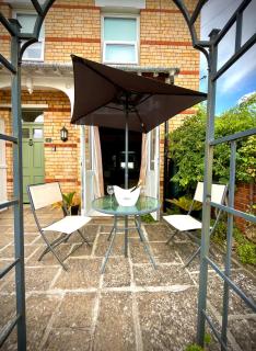 2 bedroom Hidden Gem in Stamford with parking - Lincolnshire - 4