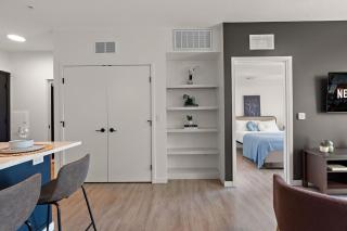 Modern Luxury 1Bd Condo In Downtown Minneapolis, Minutes From Minneapolis Convention Center & US Bank Arena - Minneapolis - 3