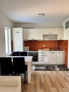 City Center Cozy Stay - 5