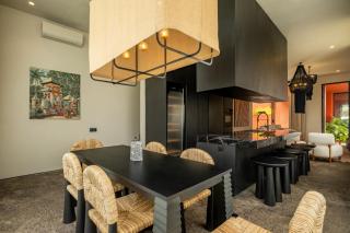 Five Stories Villa By SUOM - Canggu - 4