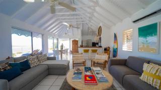 Comfortable Villa With Views Over Lorient Bay - Gustavia - 7