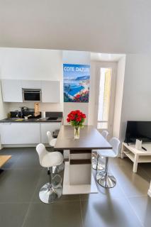 FRGK "Chic 1 Bedroom Apartment Center Antibes Style Comfort " - Antibes - 0