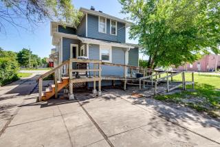 1 Mi to UNL Group Getaway with Game Area - Lincoln - 8