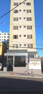 606-Kitinete Sem Ar mas com Ventilador Teto - 1