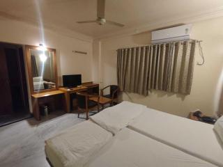 Hotel O Relax Inn Executive - Pune - 4