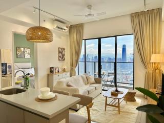 Trion KL 10mins to KLCC-Lalaport-Velocity 6 Pax - 5