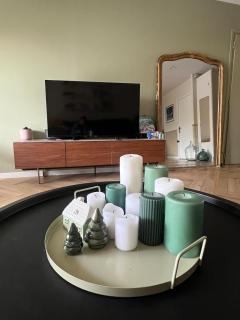 Magnifique T3 climatisé, terrasse et piscine - 0