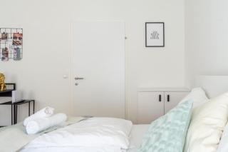 Dolce Vita Flair in Center - 4