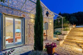 Villa Natura, Tranquility & Privacy near Acharavi - - 2