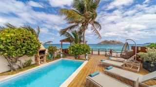 Enchanting 2BR Villa Embracing Caribbean's Breeze - 8