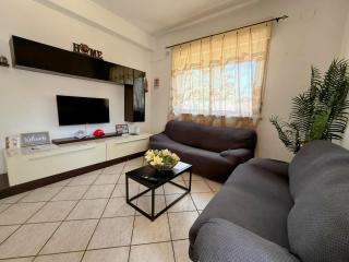 Casa vacanze Ciachea Home - Villa Accogliente con BBQ, Giardino e Parcheggio , A due Passi Da Palermo & Aereoporto - Carini - 4
