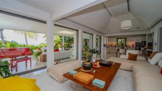 Six-Bedroom Oceanfront Villa with Pool and Piano - Quartier de Lorient - 9