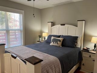 Cottage on Cypress Bay near Paris Landing State Park - New Concord - 6