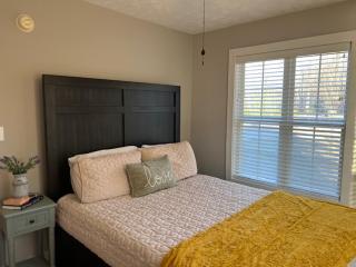 Cottage on Cypress Bay near Paris Landing State Park - New Concord - 4