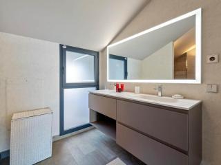 TarracoHomes, Exclusive Villa con Piscina Privada en la Playa Tamarit - Tamarit - 3