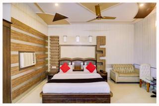 Hotel BKR GRAND TIRUPATI Near Bypass Road - Shirdi Sai Baba Temple - ISKCON Temple - Free Parking #Lift Facilities # Spacious and Fully Air Conditioned Rooms with With Attached Balcony -Best Hotel - Tirupati - 0