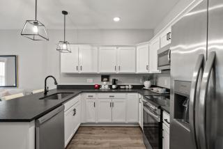 Rivers Edge - 111 Hickory Grove BLVD - 7