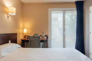 Park Hôtel & Appartements - Cholet - 1