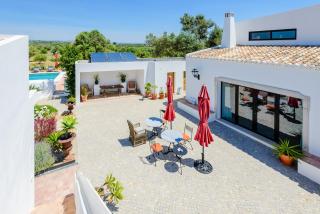Casa Ciconia - Private House with Pool - 10 min from Fuseta & Barril Beach - Arroteia de Baixo - 3