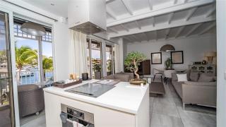 Three-Bedroom Gustavia Harbor Apartment - Gustavia - 2