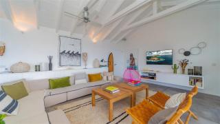 Four-Bedroom Sunset Villa with Infinity Pool - Pointe Milou - 9