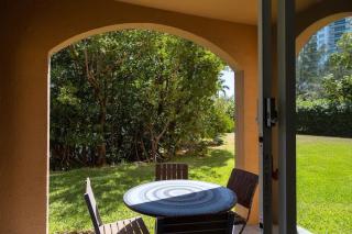 Luxe 3BR Apartment with Great Patio at Yacht Club - Aventura - 2