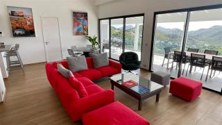 Five-Bedroom Hilltop Villa with Pool and Jacuzzi - Gustavia - 4