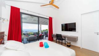 Five-Bedroom Hilltop Villa with Pool and Jacuzzi - Gustavia - 1